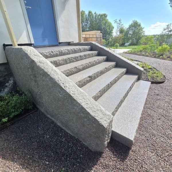 5872774123065380766